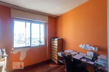Quarto 2 de apartamento para alugar com 2 quartos, 63m² em Cristal, Porto Alegre