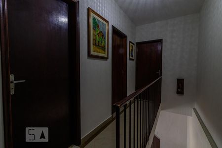 Corredor de casa à venda com 3 quartos, 230m² em Vila Jaguara, São Paulo