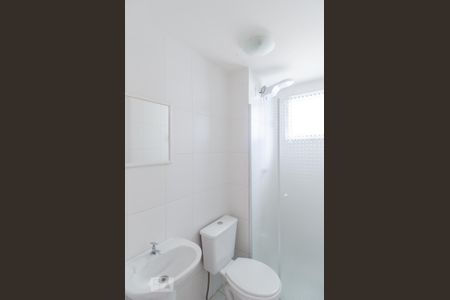 Banheiro de apartamento à venda com 3 quartos, 62m² em Centro, Diadema