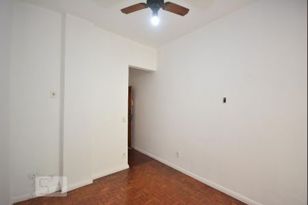 Apartamento à venda com 40m², 1 quarto e sem vagaSala