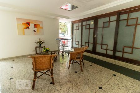 Apartamento à venda com 55m², 2 quartos e 1 vagaArea Comum