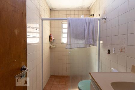 Casa à venda com 137m², 2 quartos e 1 vagaBanheiro