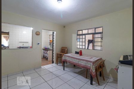 Casa à venda com 137m², 2 quartos e 1 vagaSala de Jantar e Cozinha