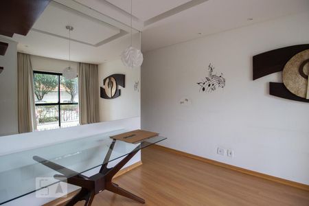 Sala de apartamento para alugar com 2 quartos, 50m² em Jardim Celeste, São Paulo