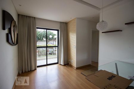 Sala de apartamento para alugar com 2 quartos, 50m² em Jardim Celeste, São Paulo