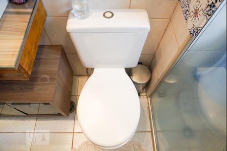 Apartamento à venda com 50m², 2 quartos e 1 vagaDetalhe banheiro