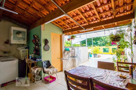 Apartamento à venda com 140m², 2 quartos e 2 vagasCobertura