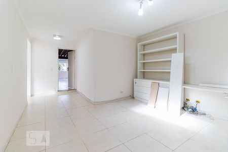 Casa para alugar com 480m², 4 quartos e 8 vagasEscritório