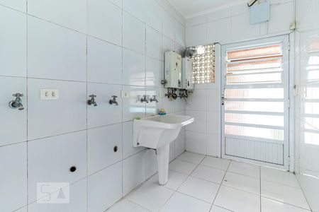 Casa para alugar com 480m², 4 quartos e 8 vagasLavanderia