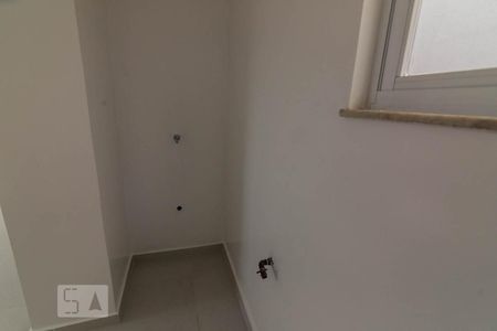 Apartamento para alugar com 70m², 3 quartos e sem vagaCozinha e Área de Serviço