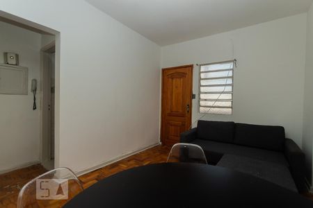 Sala de apartamento para alugar com 1 quarto, 43m² em Barra Funda, São Paulo