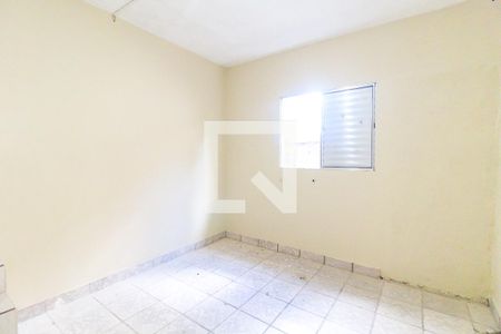 Quarto 1 de casa para alugar com 2 quartos, 120m² em Parque Guarani, São Paulo