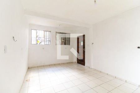Sala de casa para alugar com 2 quartos, 120m² em Parque Guarani, São Paulo