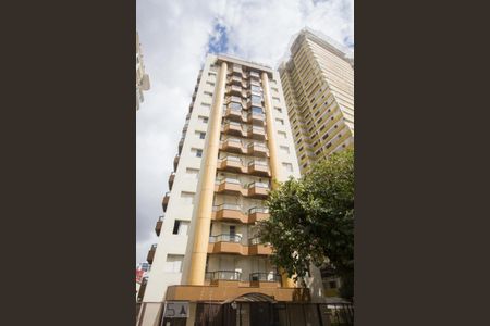 Fachada de apartamento para alugar com 2 quartos, 65m² em Campo Belo, São Paulo
