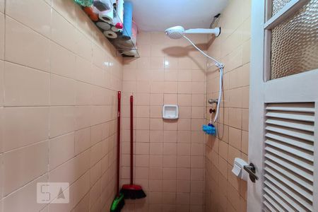 Apartamento à venda com 63m², 2 quartos e 1 vagaBanheiro de Serviço