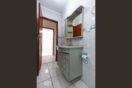 Casa à venda com 170m², 5 quartos e 2 vagas Casa à venda com 170m², 5 quartos e 2 vagasBanheiro - casa 1