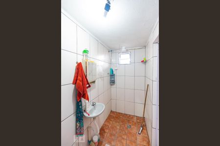 Casa à venda com 170m², 5 quartos e 2 vagas Casa à venda com 170m², 5 quartos e 2 vagasBanheiro 2 - casa 2