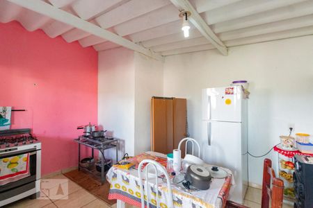 Casa à venda com 170m², 5 quartos e 2 vagas Casa à venda com 170m², 5 quartos e 2 vagasCozinha 2 - casa 2