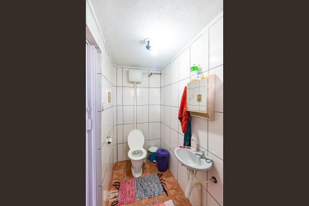 Casa à venda com 170m², 5 quartos e 2 vagas Casa à venda com 170m², 5 quartos e 2 vagasBanheiro 2 - casa 2