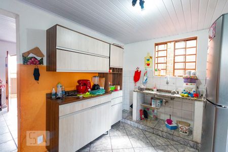 Casa à venda com 170m², 5 quartos e 2 vagas Casa à venda com 170m², 5 quartos e 2 vagasCozinha 1 - casa 2