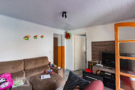 Casa à venda com 170m², 5 quartos e 2 vagas Casa à venda com 170m², 5 quartos e 2 vagasSala - casa 2