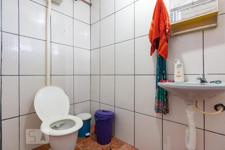 Casa à venda com 170m², 5 quartos e 2 vagas Casa à venda com 170m², 5 quartos e 2 vagasBanheiro 2 - casa 2