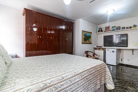 Apartamento à venda com 195m², 3 quartos e 2 vagasQuarto 3 - Suíte