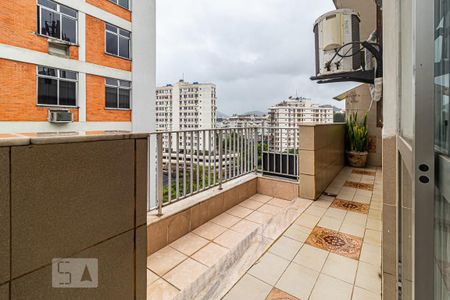 Apartamento à venda com 195m², 3 quartos e 2 vagasVaranda da Sala 2