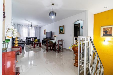 Sala 2 de apartamento à venda com 3 quartos, 195m² em Pechincha, Rio de Janeiro