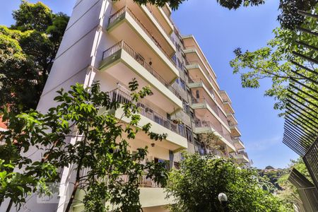 Apartamento à venda com 195m², 3 quartos e 2 vagasFachada