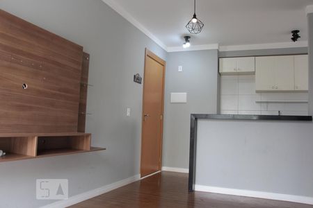 Sala de apartamento para alugar com 2 quartos, 47m² em Jardim Colonial, São Paulo