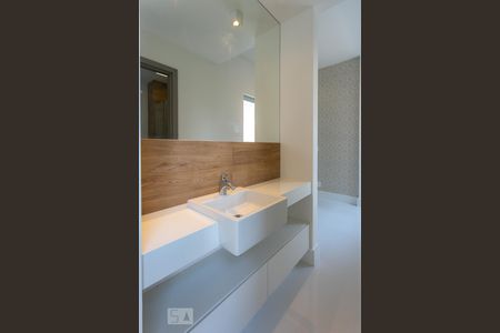 Apartamento para alugar com 50m², 1 quarto e 1 vaga Apartamento para alugar com 50m², 1 quarto e 1 vagaBanheiro