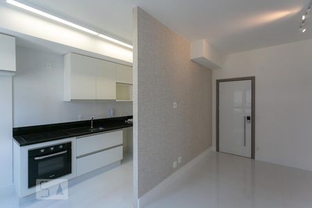 Sala de apartamento para alugar com 1 quarto, 50m² em Savassi, Belo Horizonte