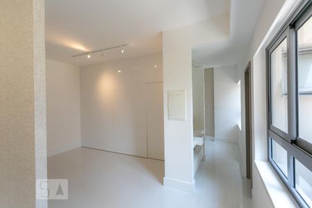 Sala de apartamento para alugar com 1 quarto, 50m² em Savassi, Belo Horizonte