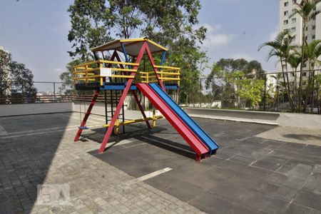 Apartamento à venda com 65m², 3 quartos e 1 vagaÁrea Comum - Playground