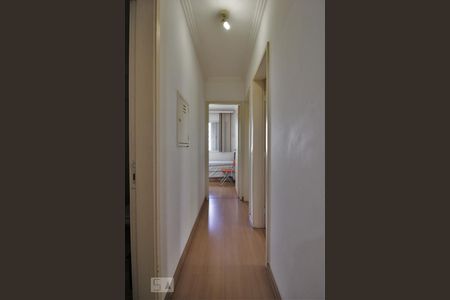 Apartamento à venda com 65m², 3 quartos e 1 vagaCorredor