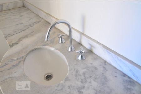 Apartamento à venda com 60m², 2 quartos e 1 vagaBanheiro Suíte