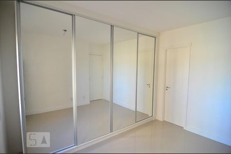Apartamento à venda com 60m², 2 quartos e 1 vagaSuíte