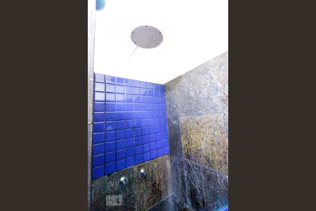 Casa à venda com 512m², 8 quartos e 3 vagasBanheiro Suíte 4