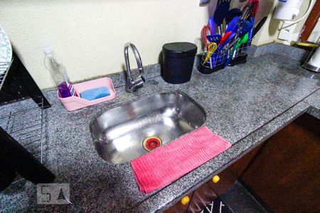 Casa à venda com 512m², 8 quartos e 3 vagasCozinha Suíte 4