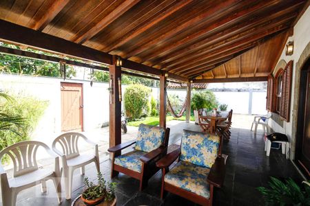 Casa à venda com 512m², 8 quartos e 3 vagasÁrea Externa