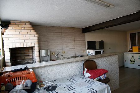 Casa à venda com 250m², 3 quartos e 3 vagasÁrea Gourmet - Churrasqueira