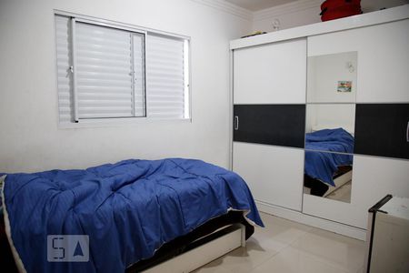 Casa à venda com 250m², 3 quartos e 3 vagasSuíte 2