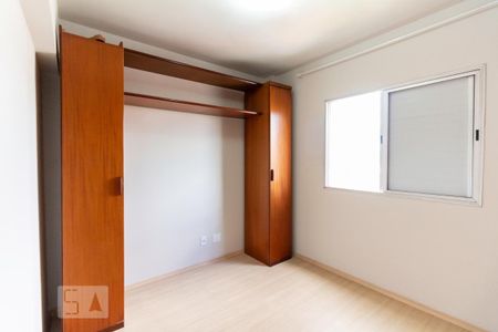 Apartamento à venda com 63m², 2 quartos e 2 vagasQuarto 2