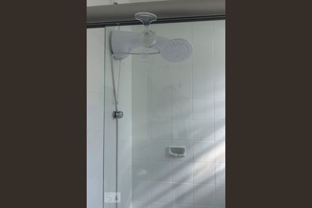 Apartamento à venda com 48m², 1 quarto e sem vagaDetalhe banheiro