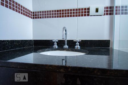 Casa para alugar com 107m², 3 quartos e 2 vagas Casa para alugar com 107m², 3 quartos e 2 vagasBanheiro da Suíte