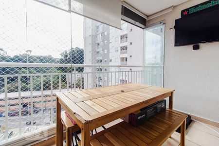 Apartamento à venda com 74m², 2 quartos e 2 vagasVaranda