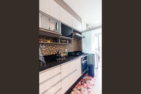 Apartamento à venda com 74m², 2 quartos e 2 vagasCozinha