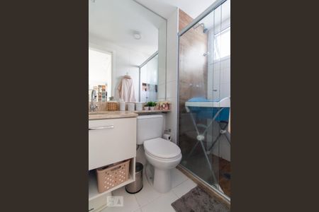 Banheiro de apartamento à venda com 2 quartos, 74m² em Vila Prudente, São Paulo