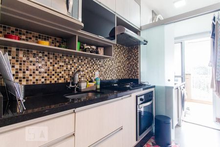 Apartamento à venda com 74m², 2 quartos e 2 vagasCozinha